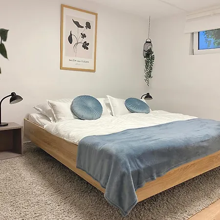 Big Modern Space 75Sqm Herborn  Buitenkant foto