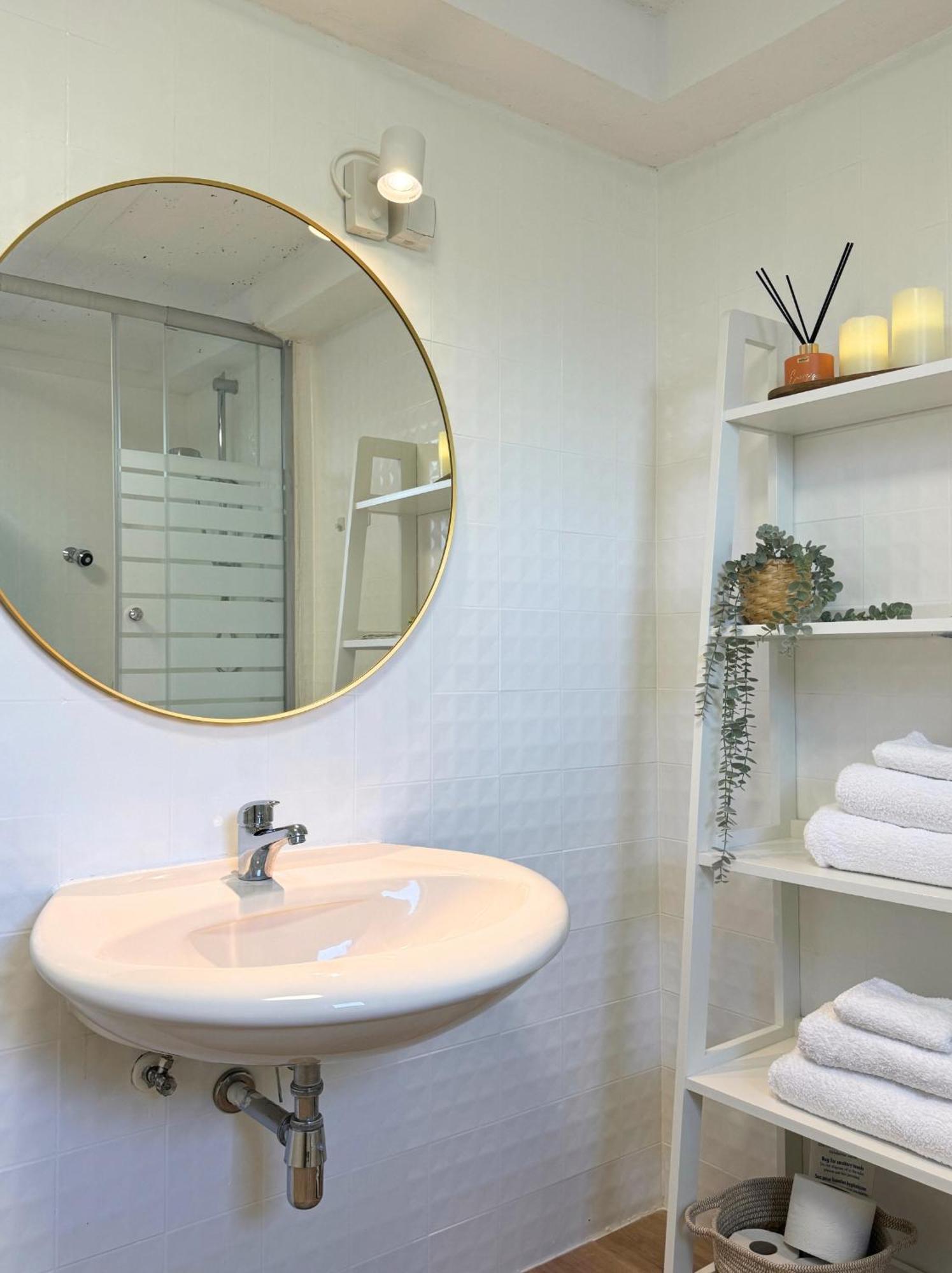 Big Modern Space 75sqm *